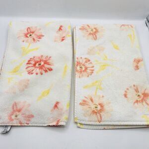 Set of 2 Vintage TerriSol Pink Peach Floral Hand Towel 100% Cotton 18x28 Inches